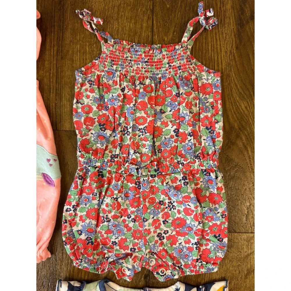 Carters‎ Baby Girl 6 Months Clothes Lot Romper Shorts Summer Outfits Flowers Big